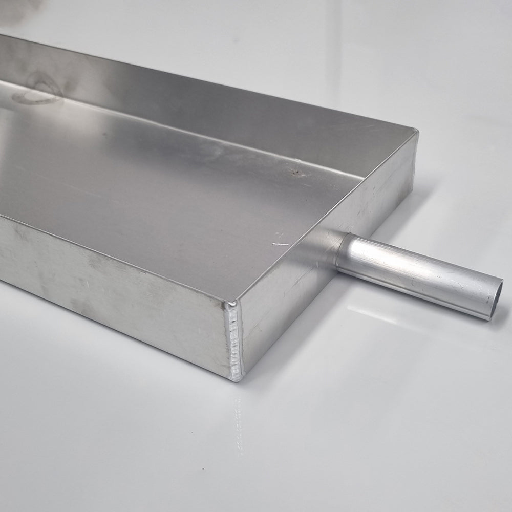 Accent Air - Aluminium drain tray - L1330 with a Drain stub 75mm long