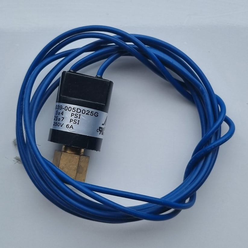 Shop R22 / R407C Low Pressure Switch [YK03L 039005D025]